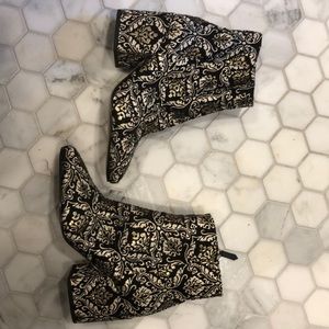 Sam Edelman Shoes - Patterned Sam Edelman ankle boots Sam Edelman Shoes - Patterned Sam Edelman ankle boots